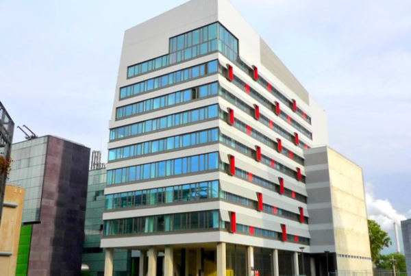 Vue du bâtiment achevé